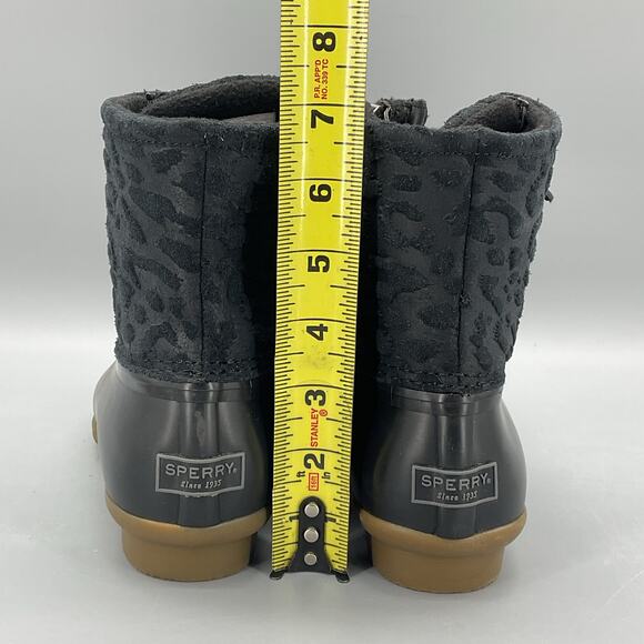 NEW Sperry Women’s Saltwater Cheetah Duck Boots Black Size 7.5 - Picture 4 of 10